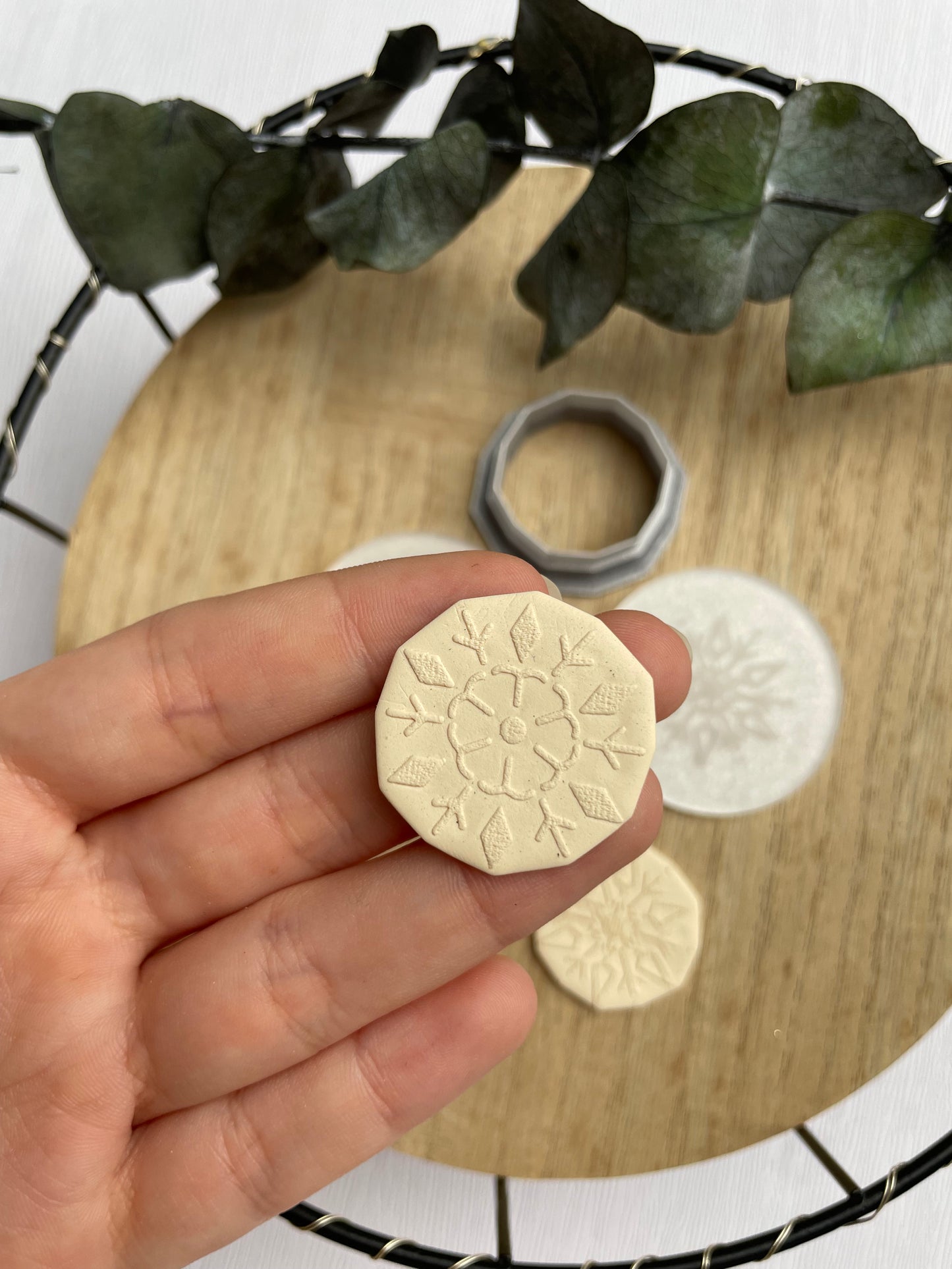 Acrylic embossing stamp snowflake + cutter