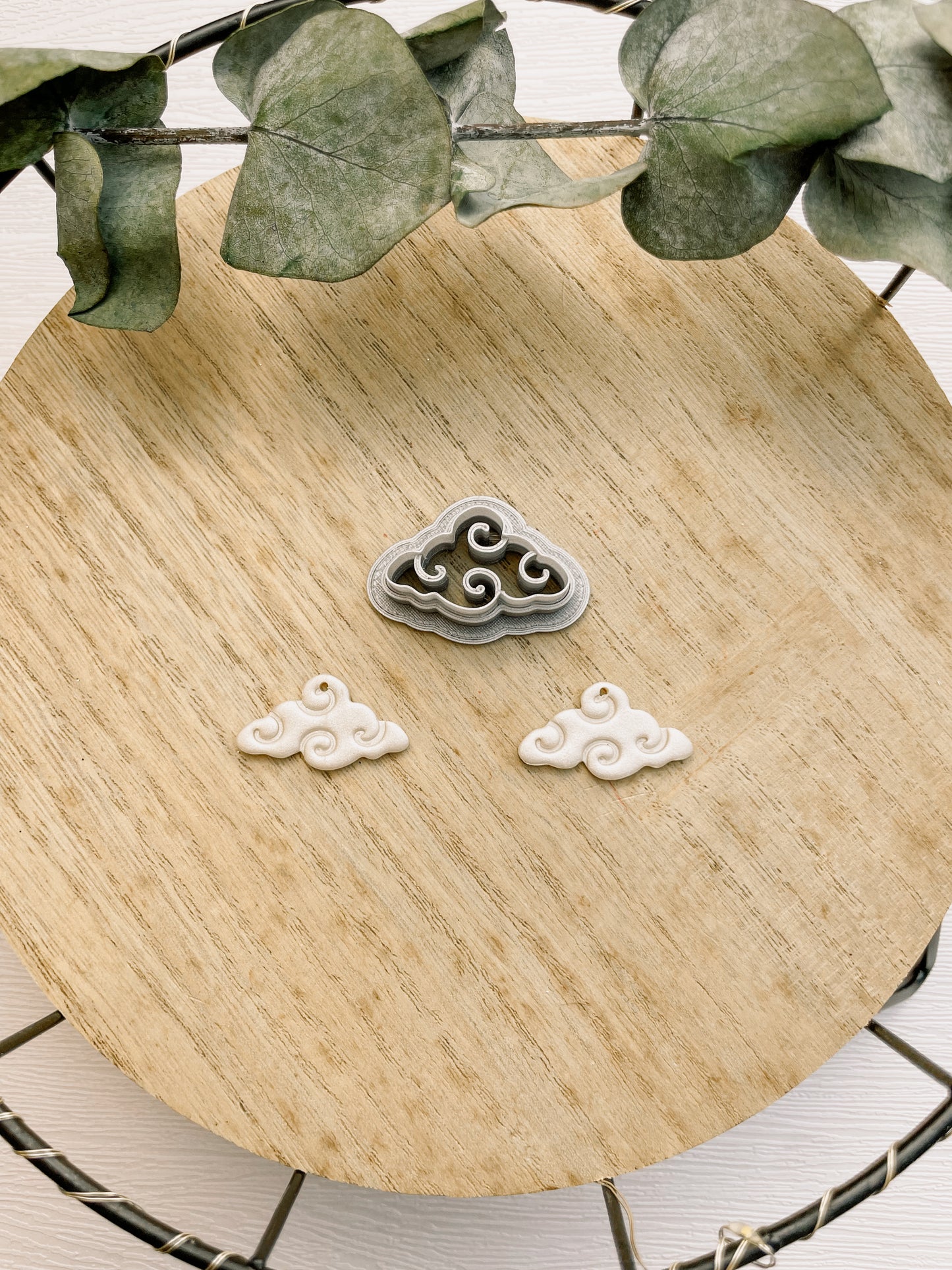 Clay Cutter Swirly Cloud
