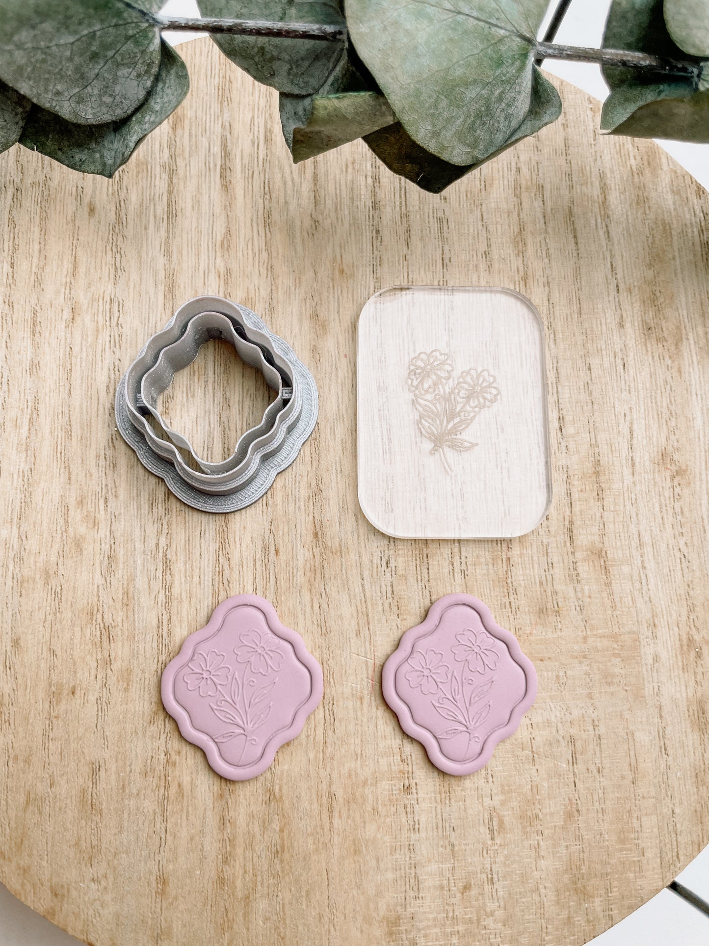 Clay Cutter Daisy Frame + Acrylic Stamp