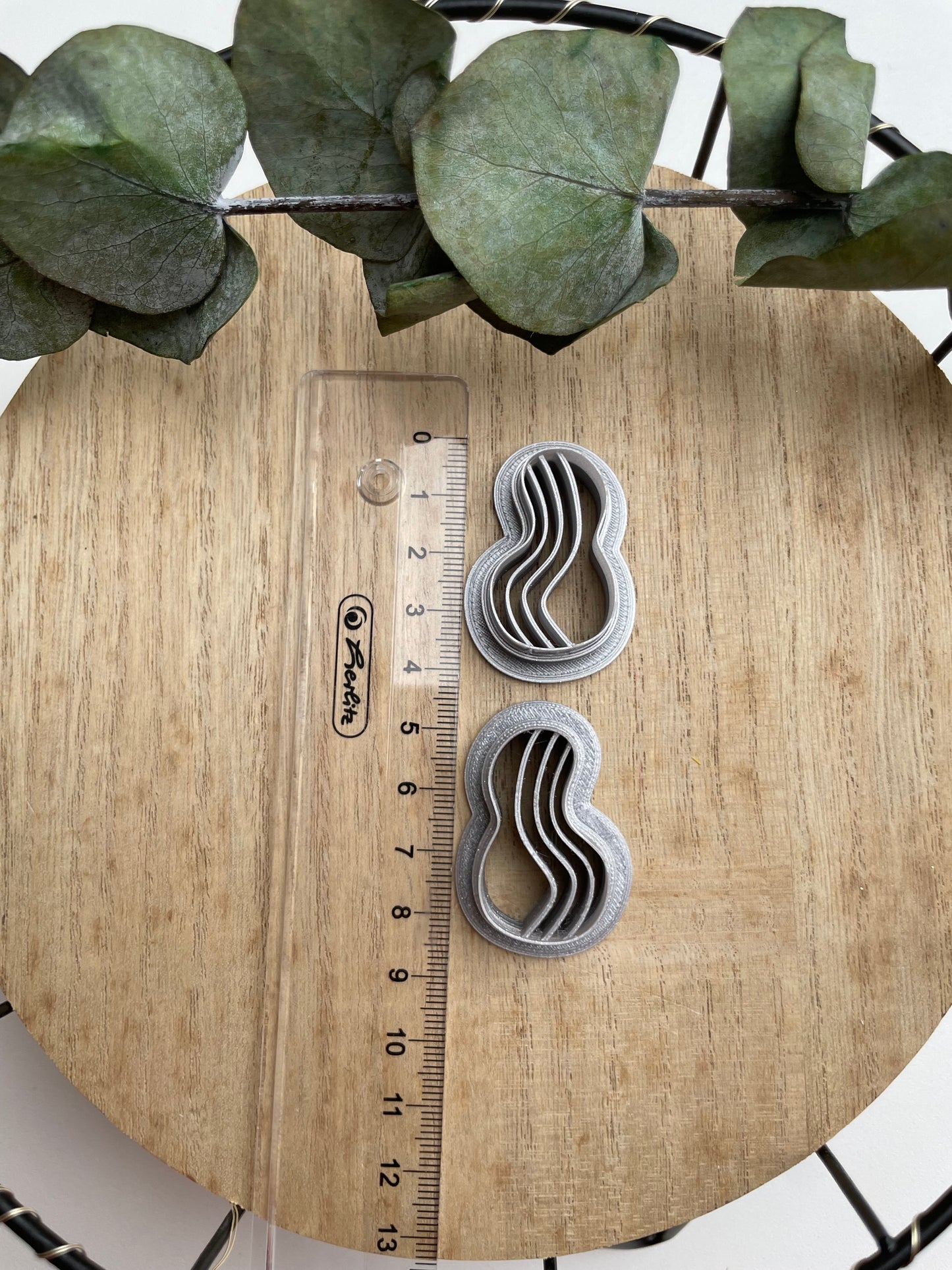 Clay Cutter Swirl Wave