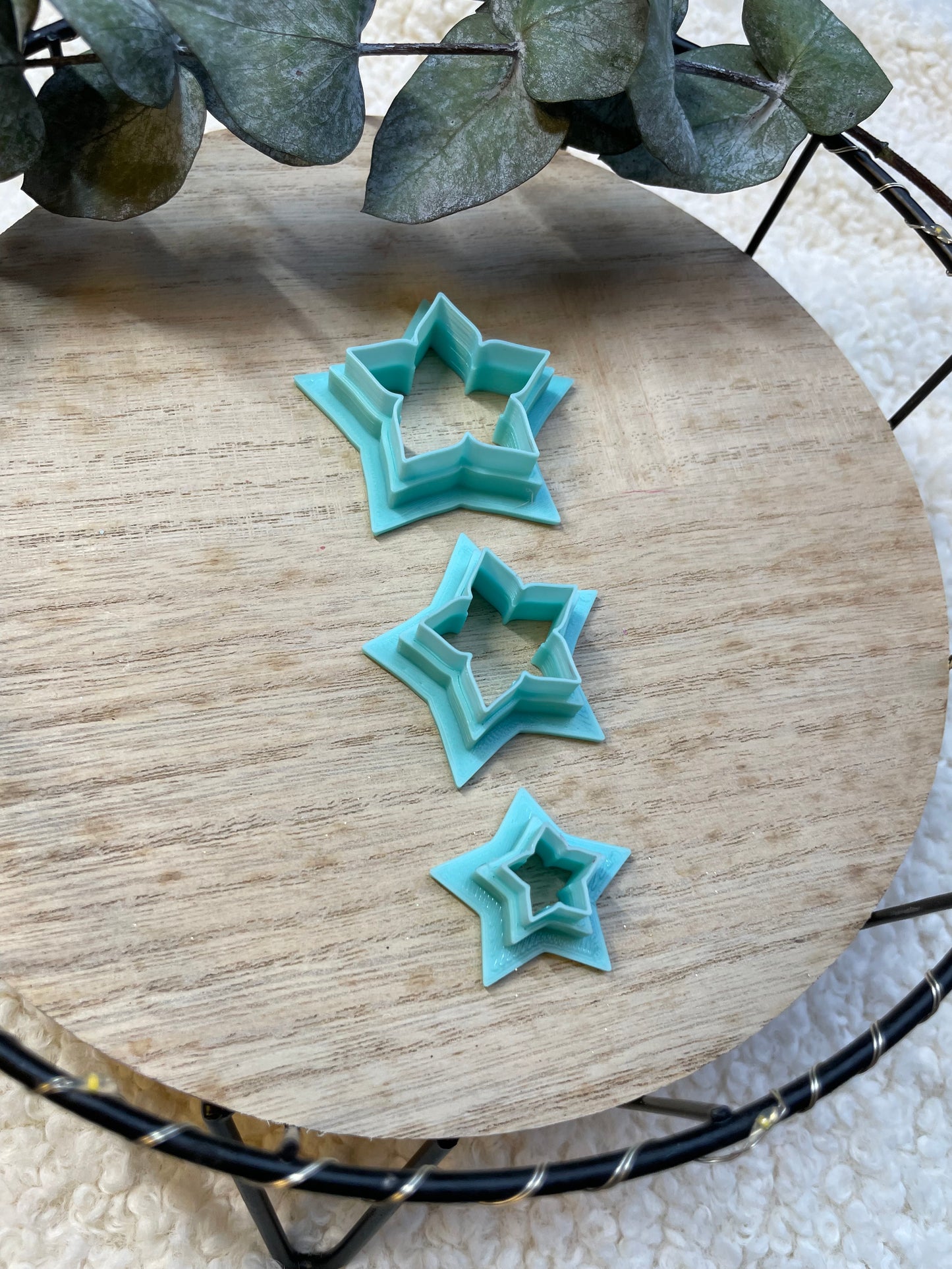 Clay Cutter Poinsettia