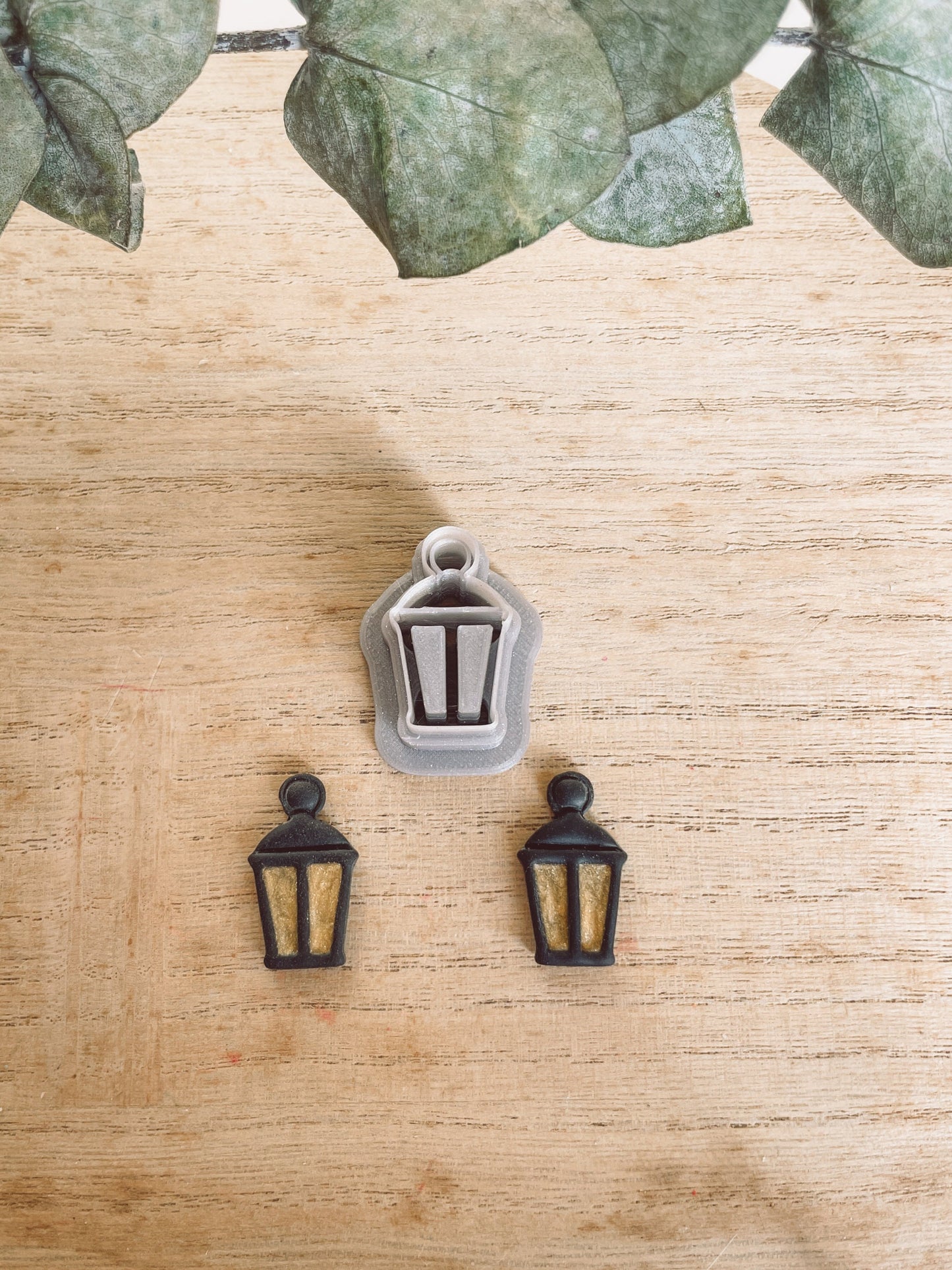 Polmyerclaycutter Lantern