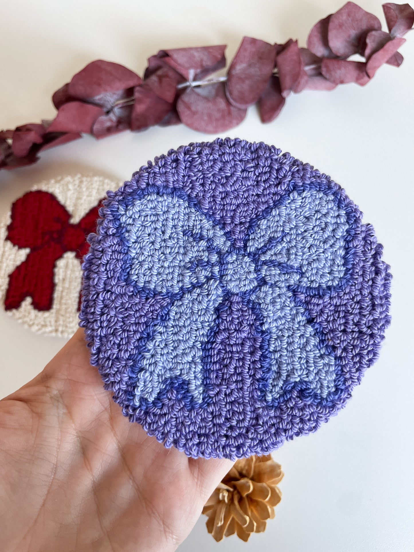 Mug Rug | Tassenteppich Schleife