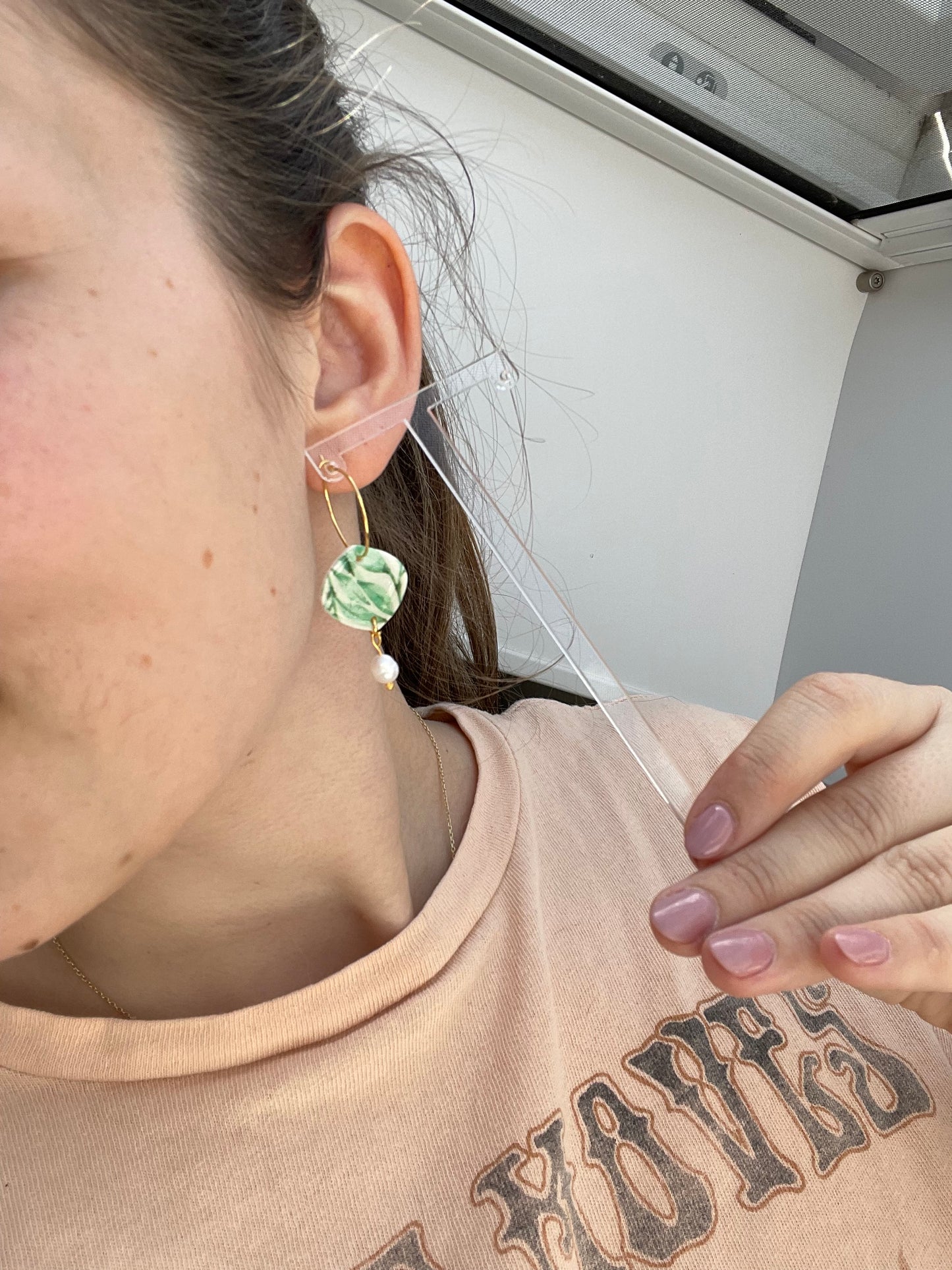 Polymerclay Earrings | Leaves pattern with Pearl