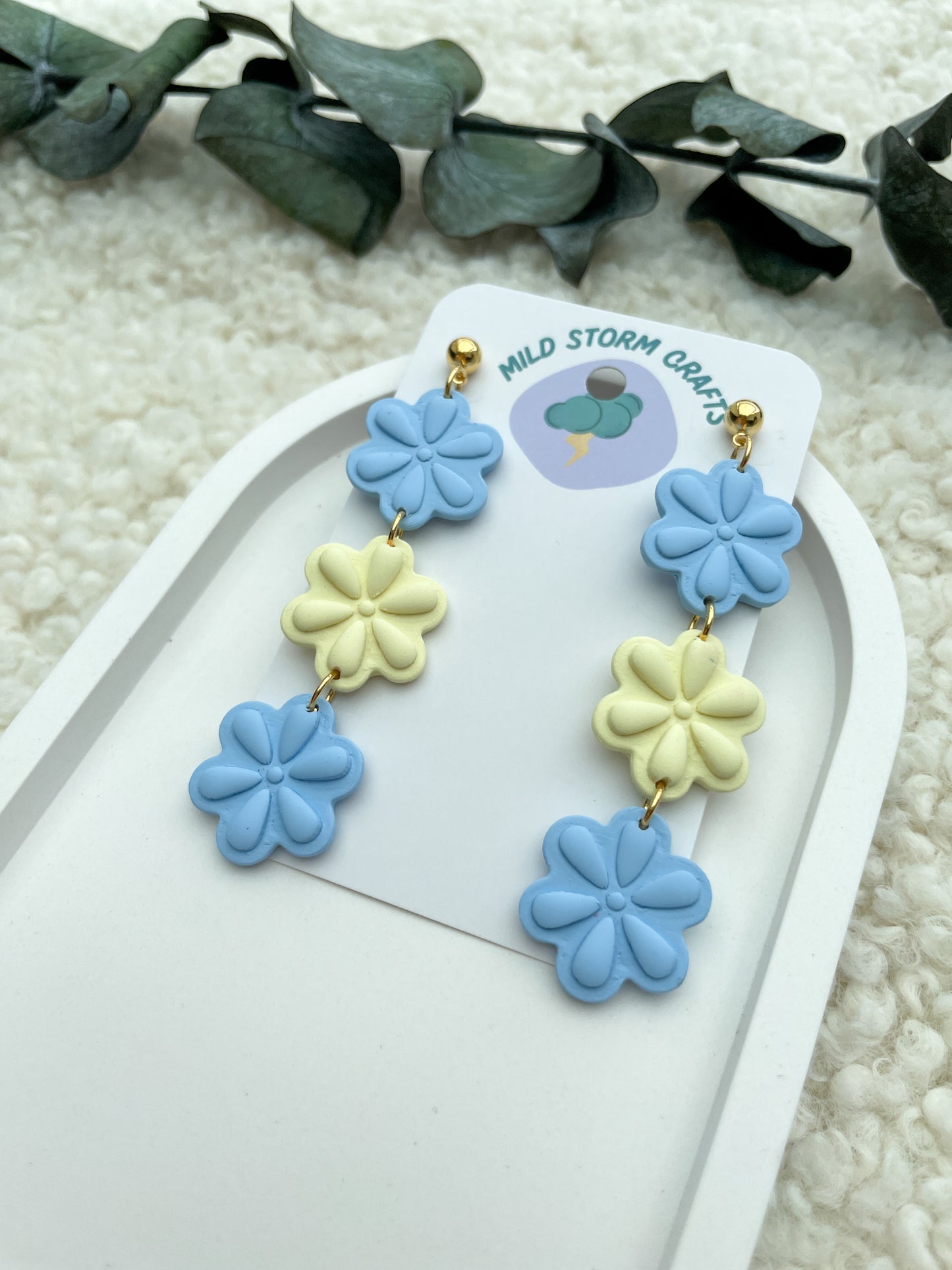 Polymer clay earrings | Lightweight earrings | Flower pendants