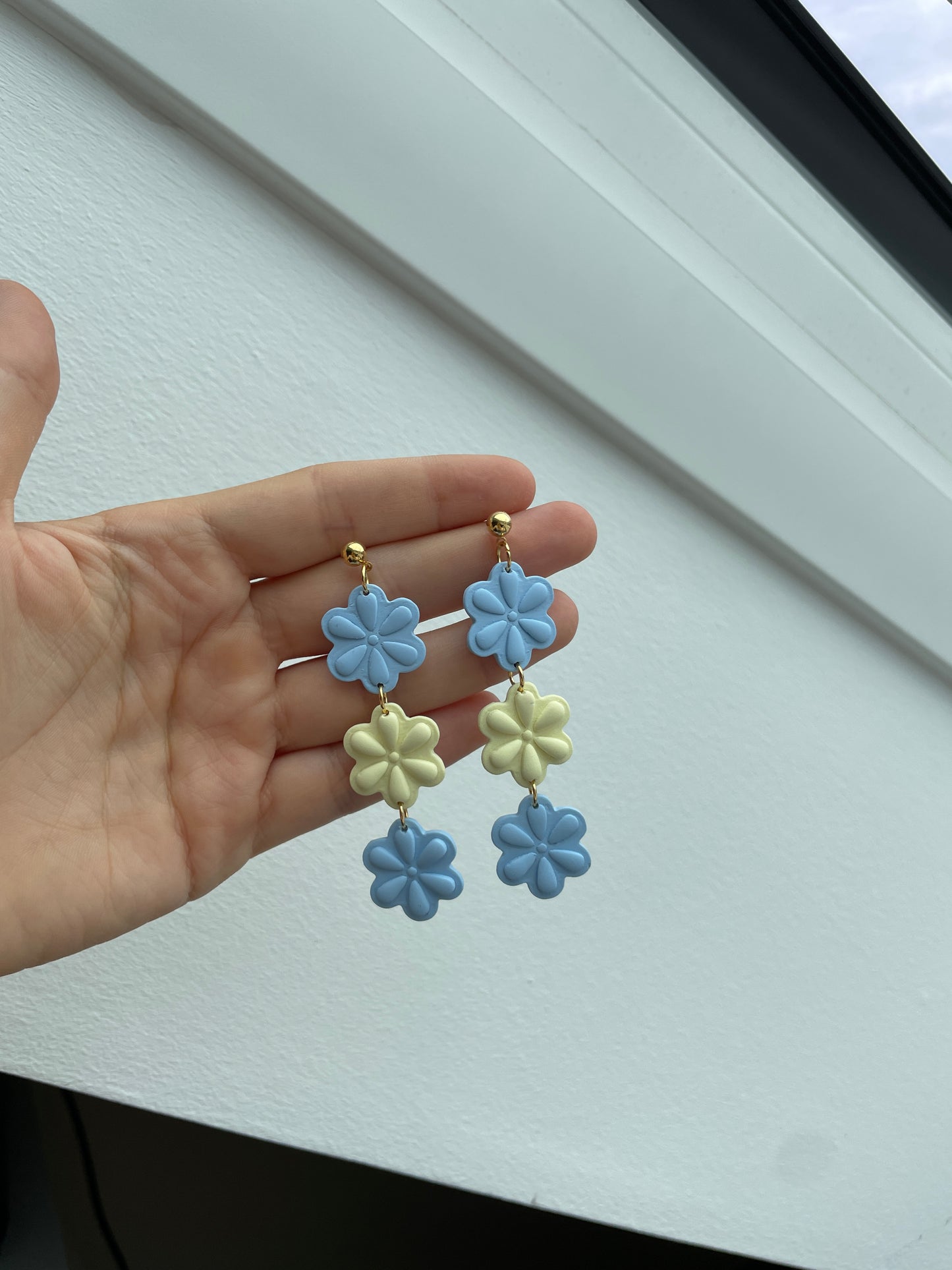 Polymer clay earrings | Lightweight earrings | Flower pendants