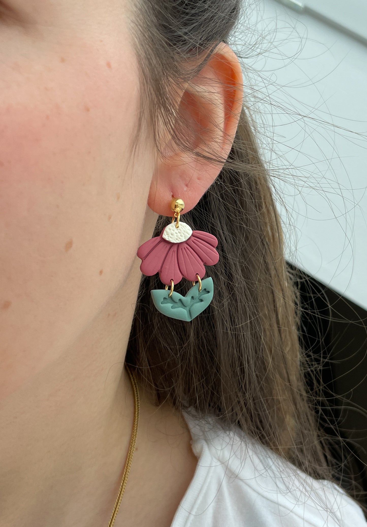 Polymer Clay Earrings | Lightweight Earrings | Hanging Daisies