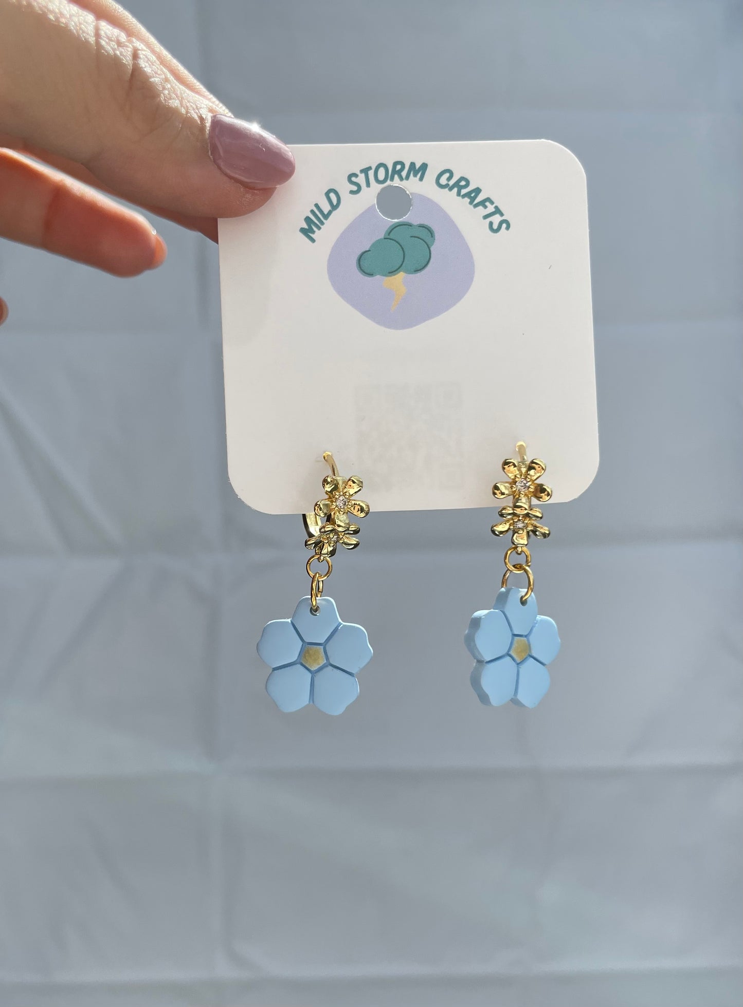 Polymer clay earrings | Blue small flowers