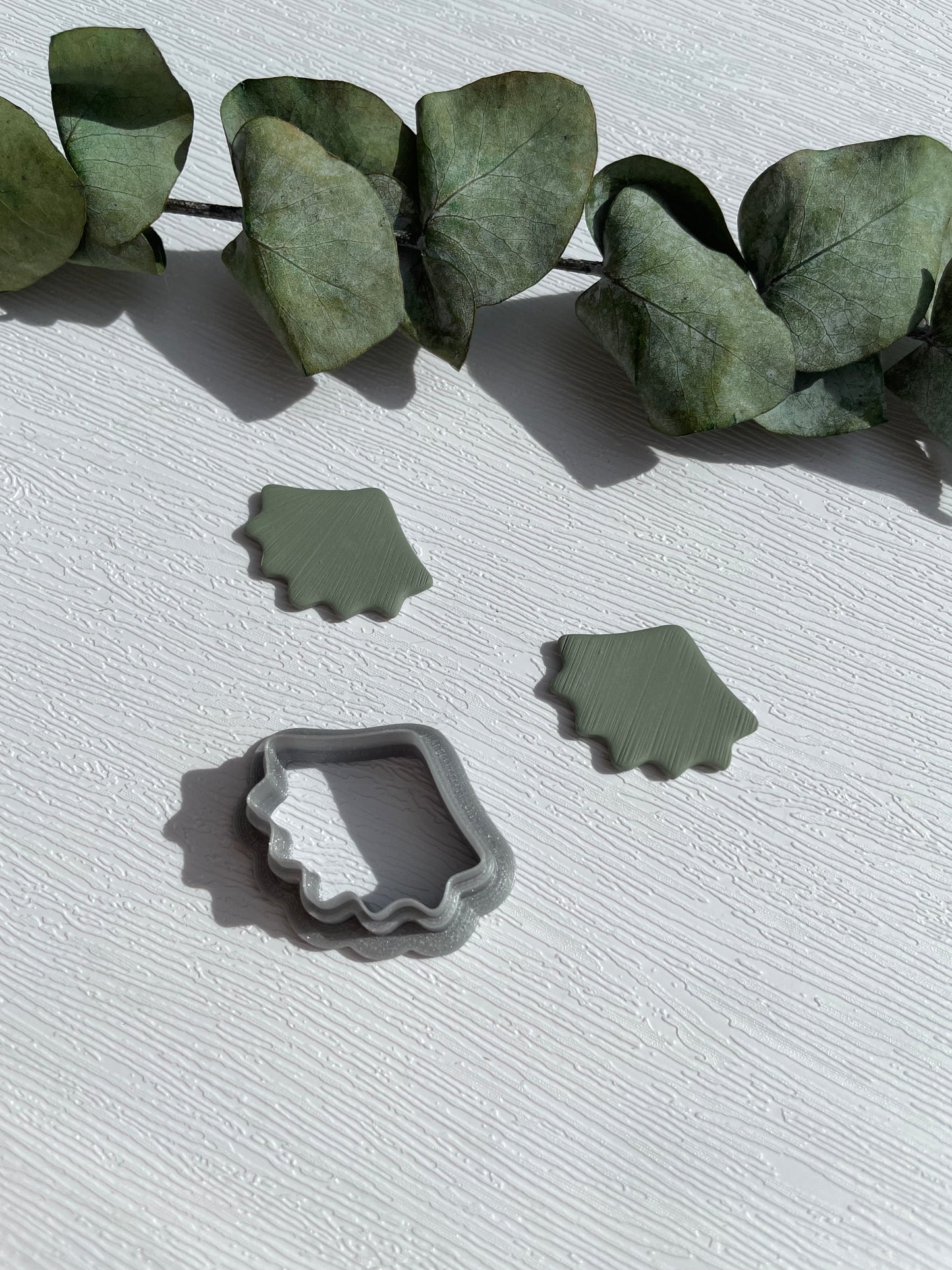 Clay Cutter Gingko