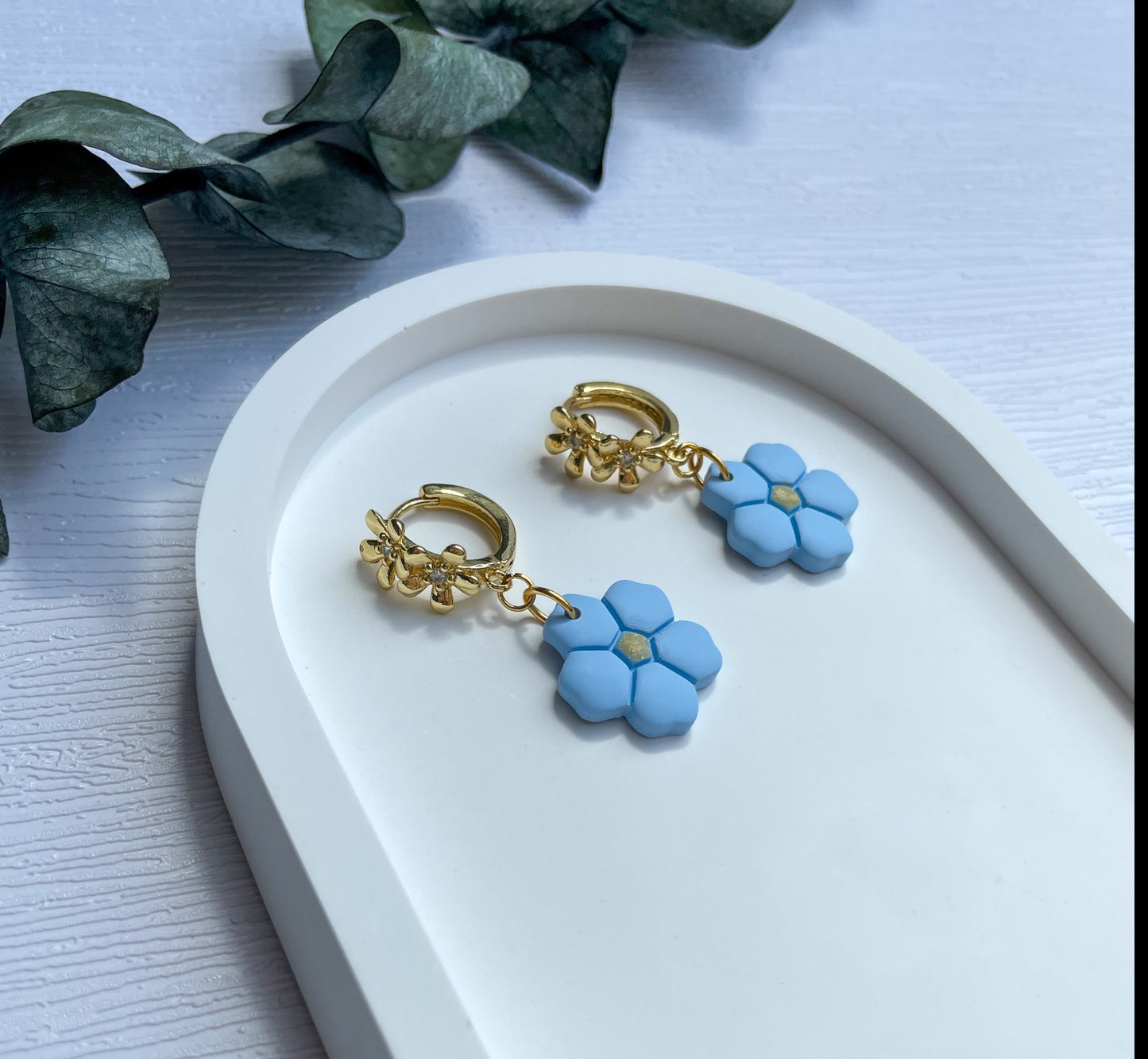 Polymer clay earrings | Blue small flowers