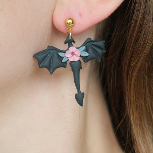 Clay Earrings | Drache mit Blume