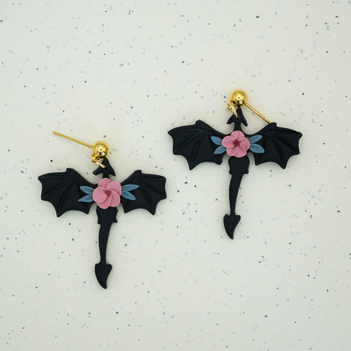 Clay Earrings | Drache mit Blume