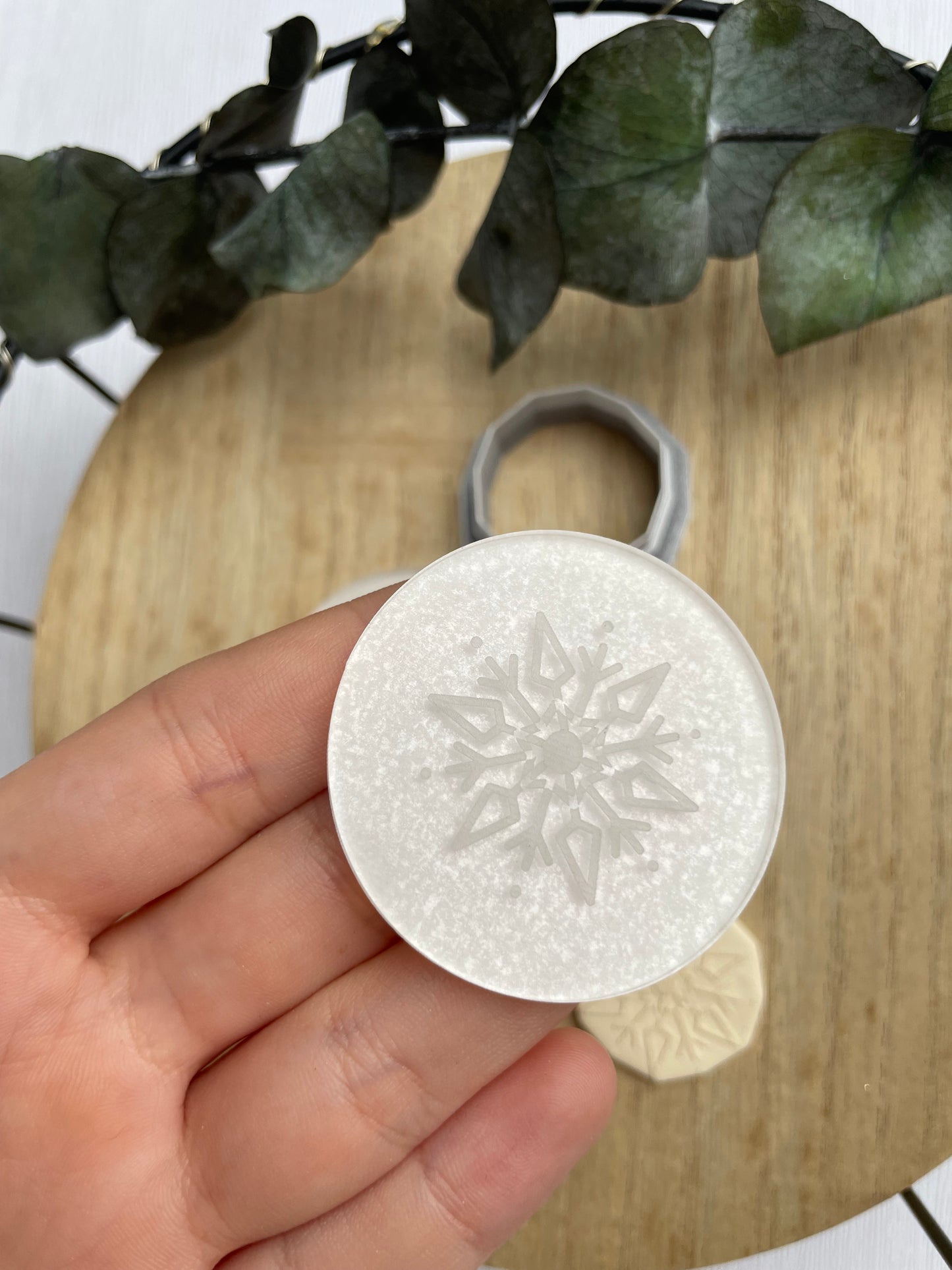 Acrylic embossing stamp snowflake + cutter