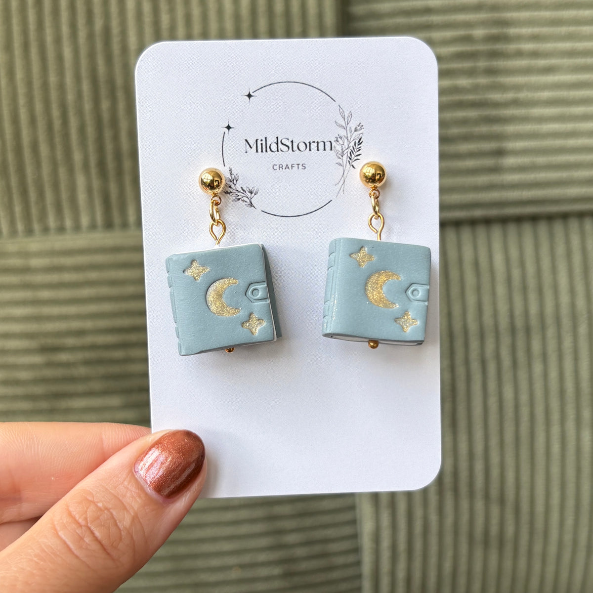 Clay Earrings | Mondbücher
