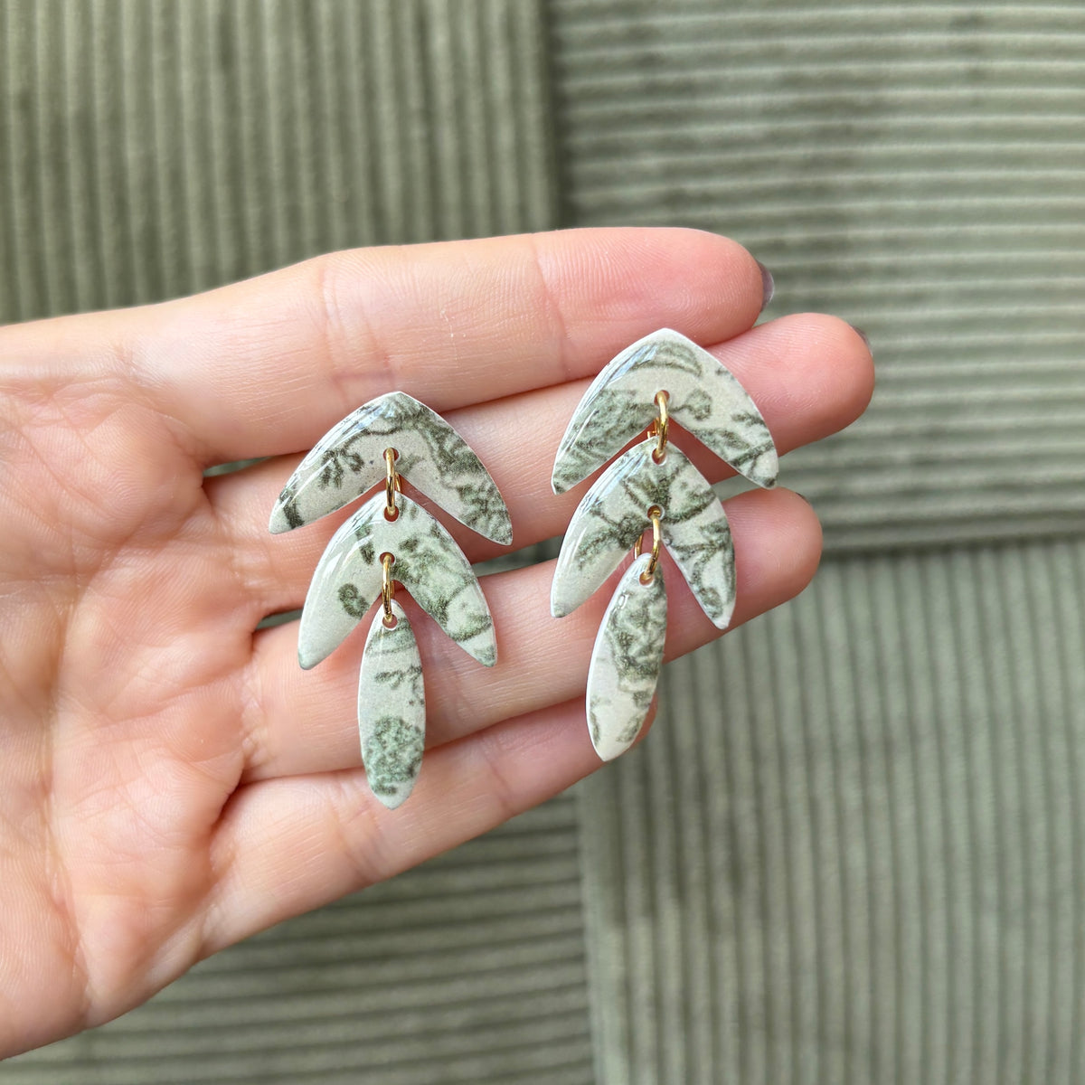 Clay Earrings | Vintage Botanicals