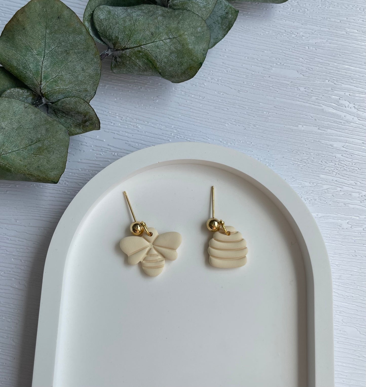 Polymer clay earrings | Bee earrings