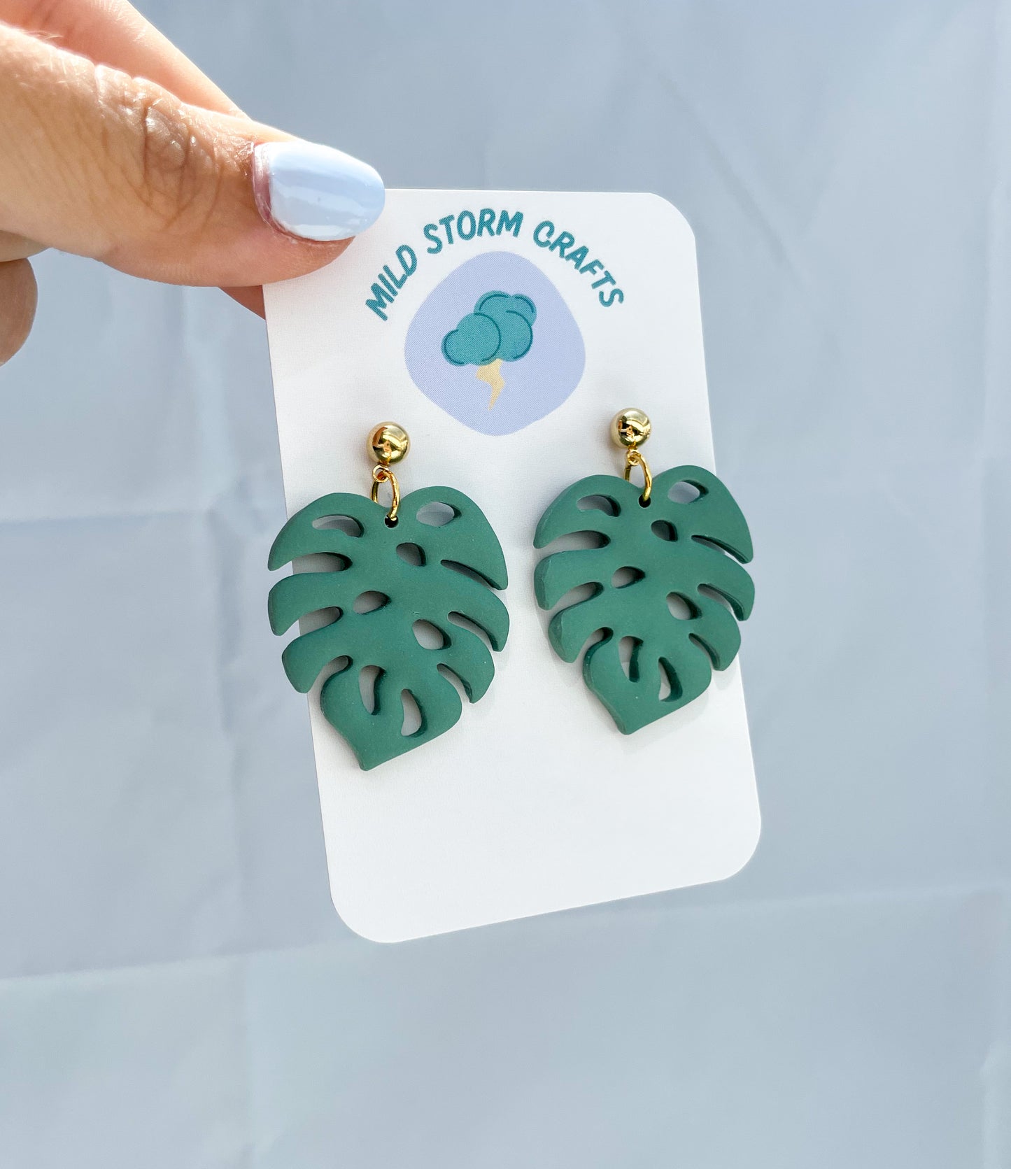 Polymer clay earrings | Monstera