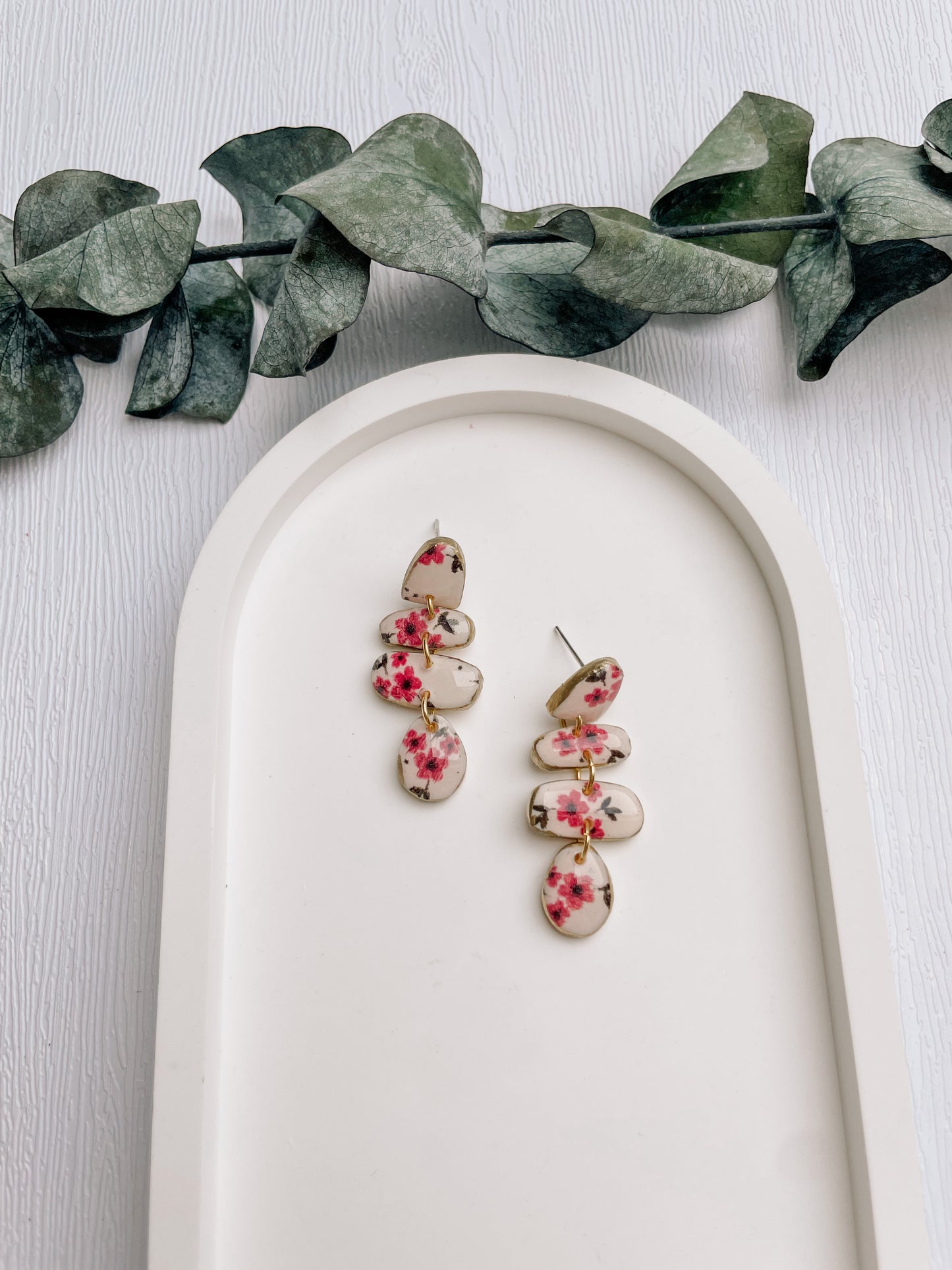 Clay Earrings | Little red flowers