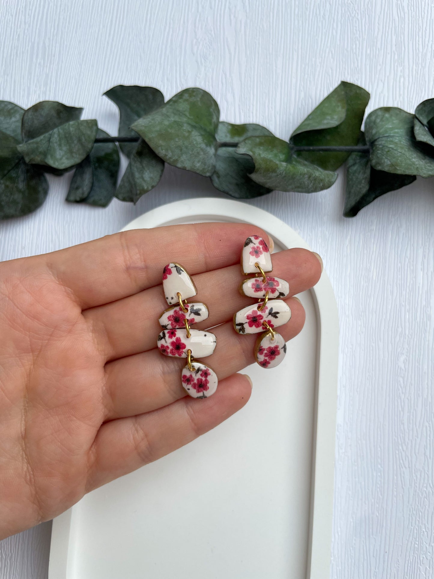 Clay Earrings | Little red flowers