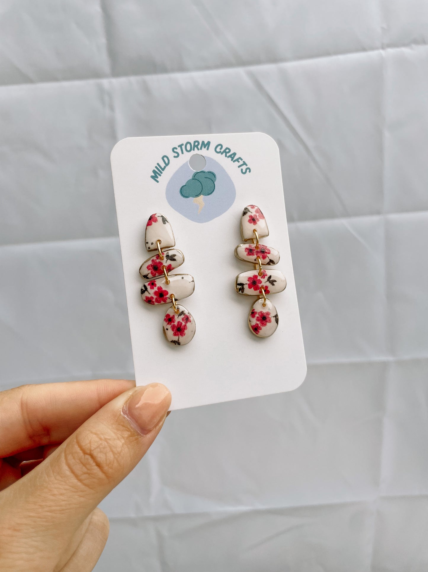 Clay Earrings | Little red flowers